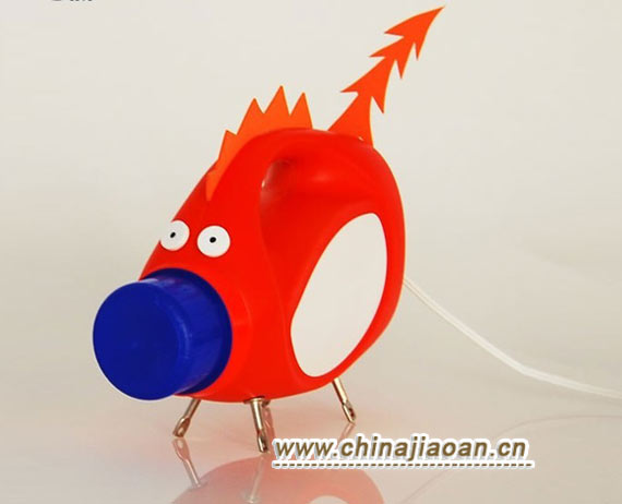 ��������ƿ�����ĺ�ɫ����