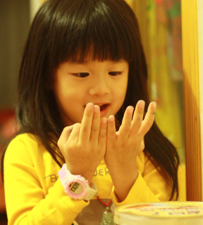 孩子爱掰手指数数怎么办?