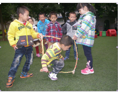 幼儿园中班乡土特色课程:小小护林员